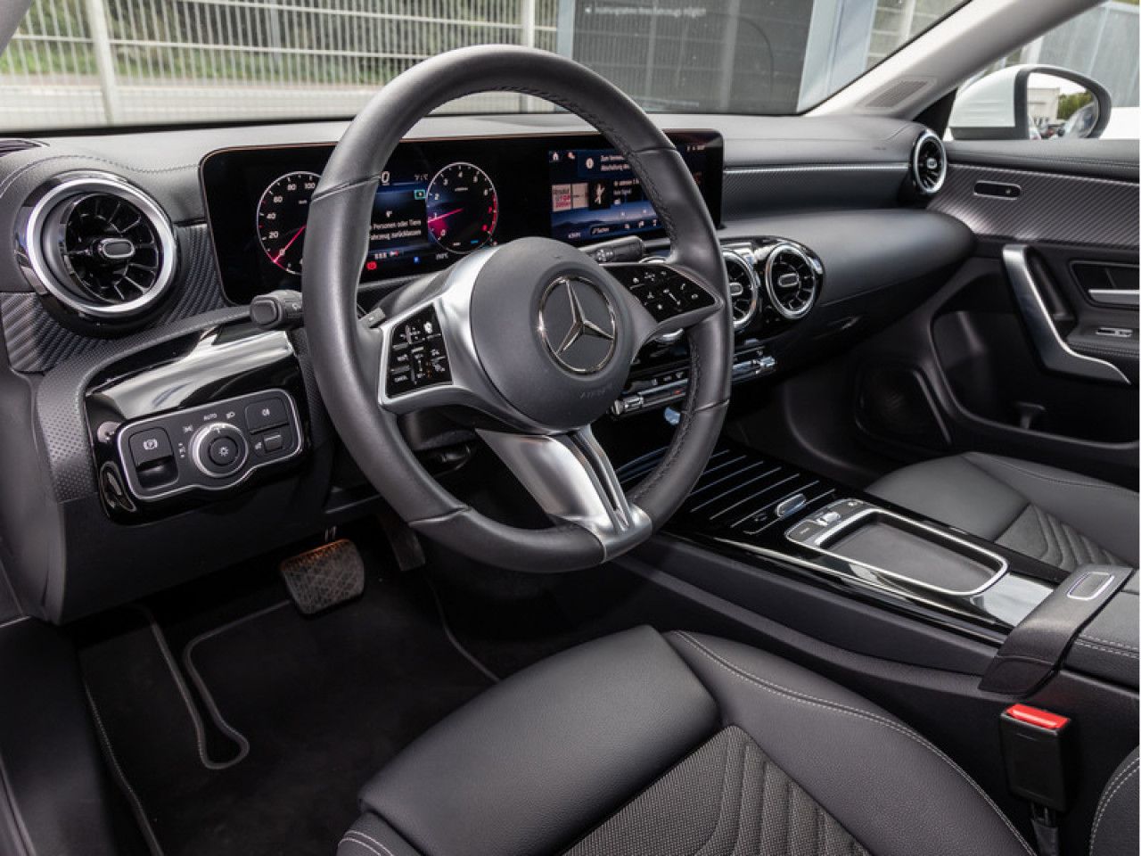 Mercedes-Benz CLA – Bild 11