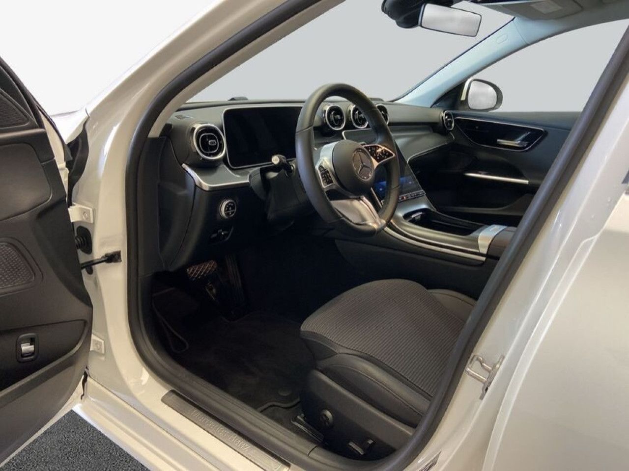 Mercedes-Benz C-Klasse – Bild 10