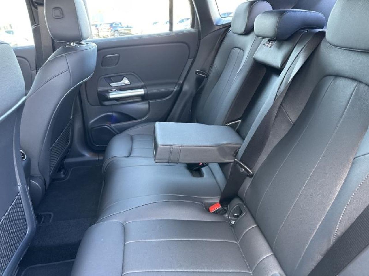 Photo du v&eacute;hicule 14 / 18