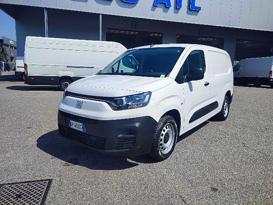 Vehicle image 1 / 10