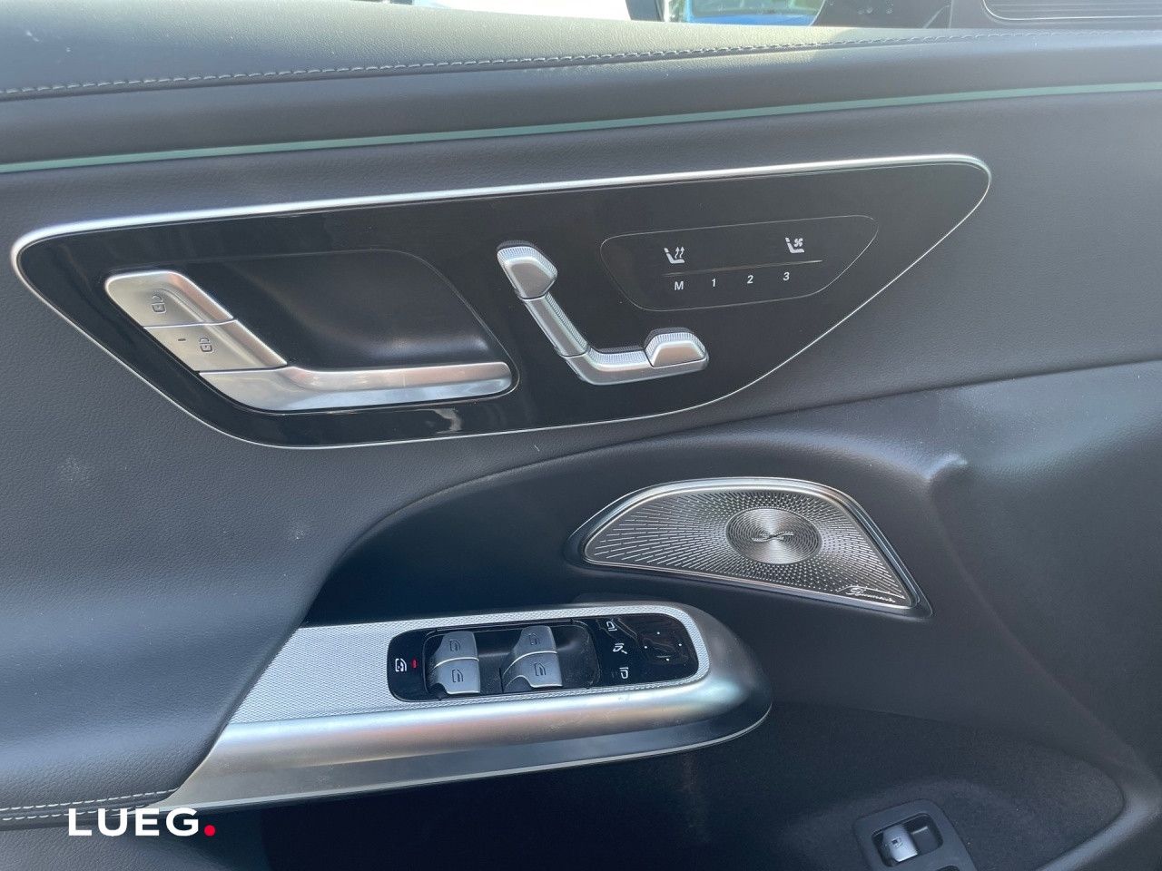 Mercedes-Benz E-Klasse – Bild 18
