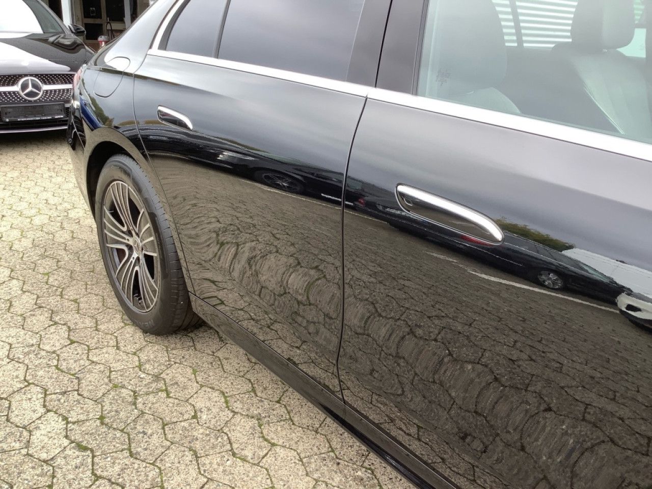 Mercedes-Benz E-Klasse – Bild 23
