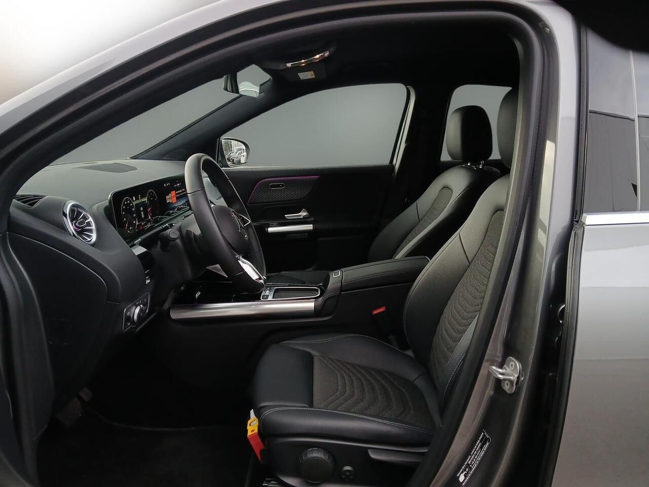 Zdjęcie pojazdu 10 / 23