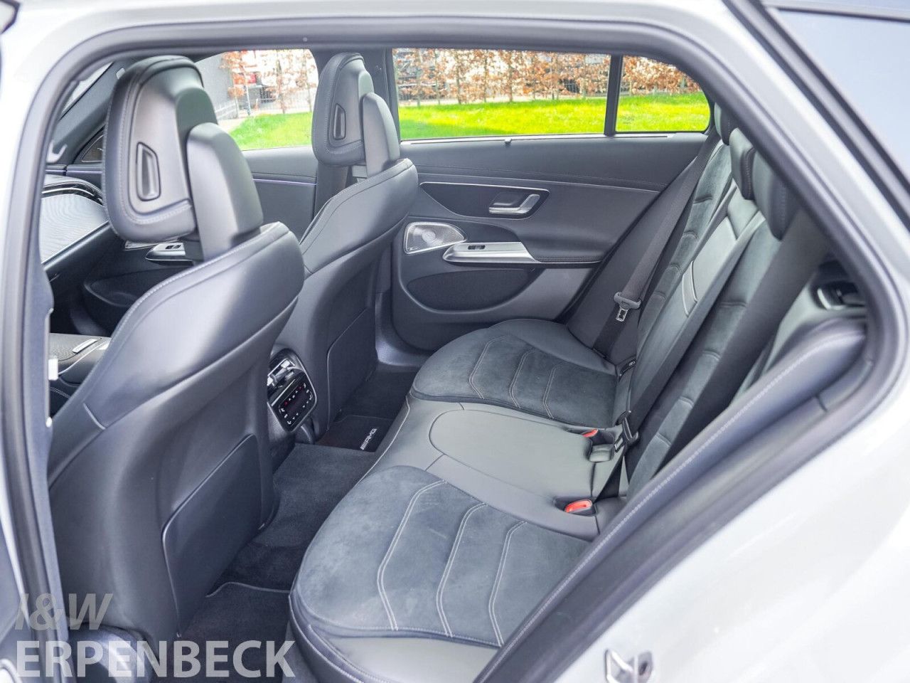 Mercedes-Benz E-Klasse – Bild 18