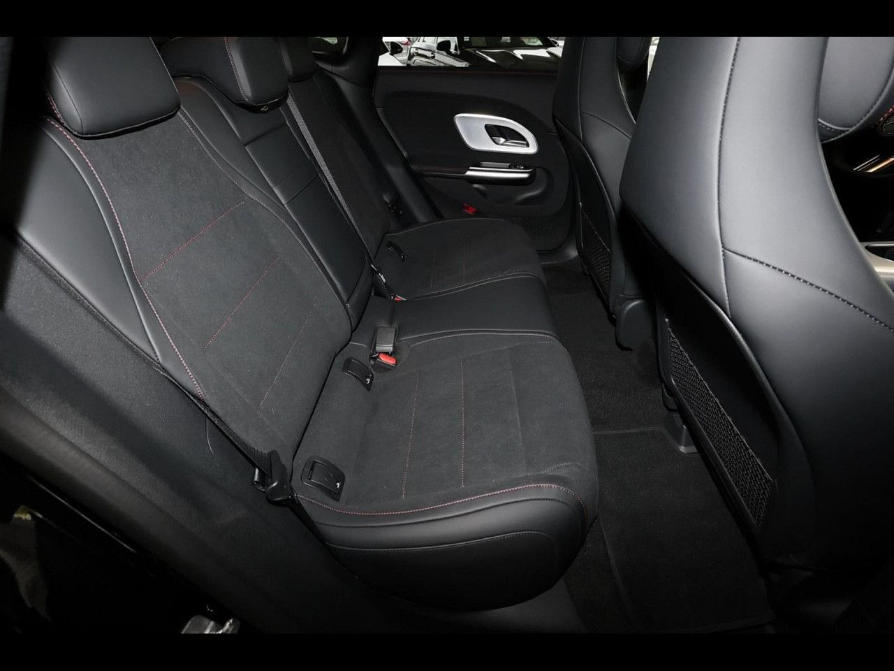 Mercedes-Benz CLA – Bild 5