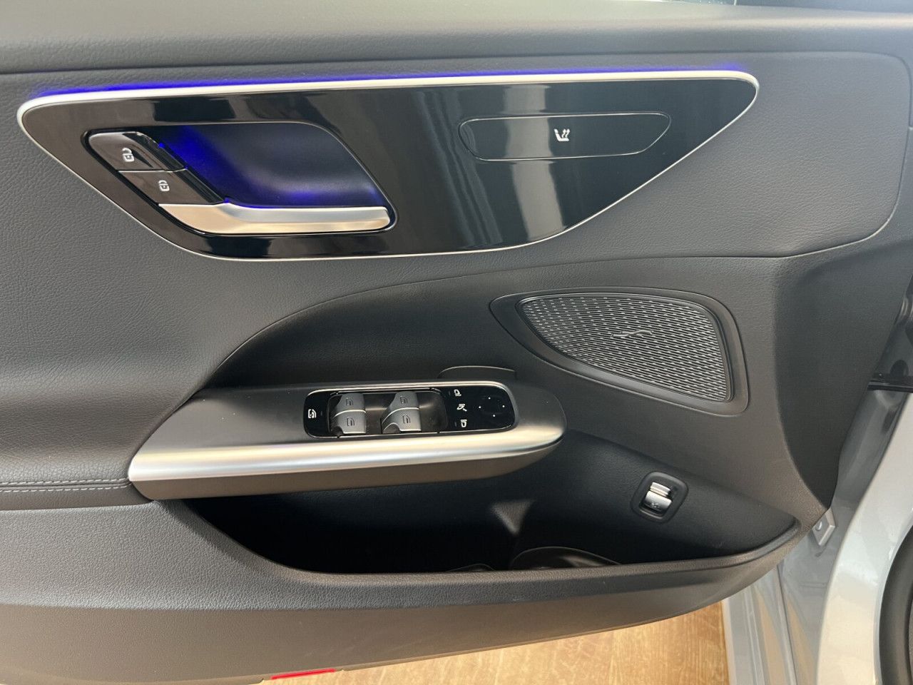 Mercedes-Benz C-Klasse – Bild 12