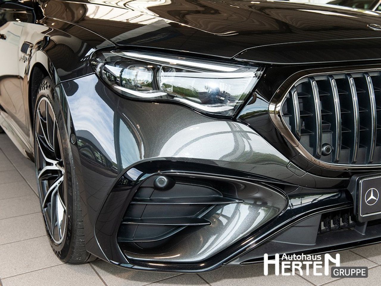 Mercedes-Benz E-Klasse – Bild 13