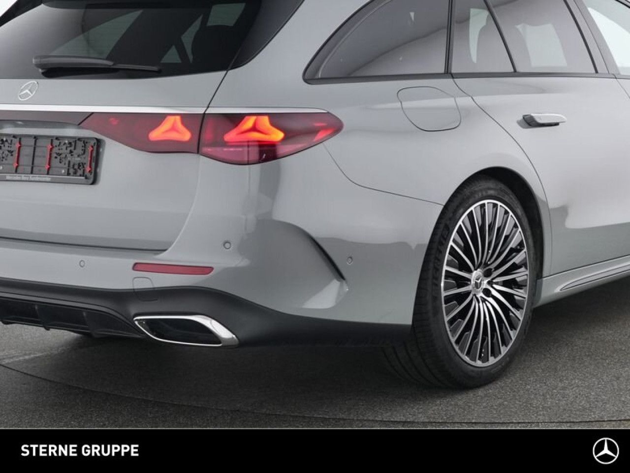 Mercedes-Benz E-Klasse – Bild 9