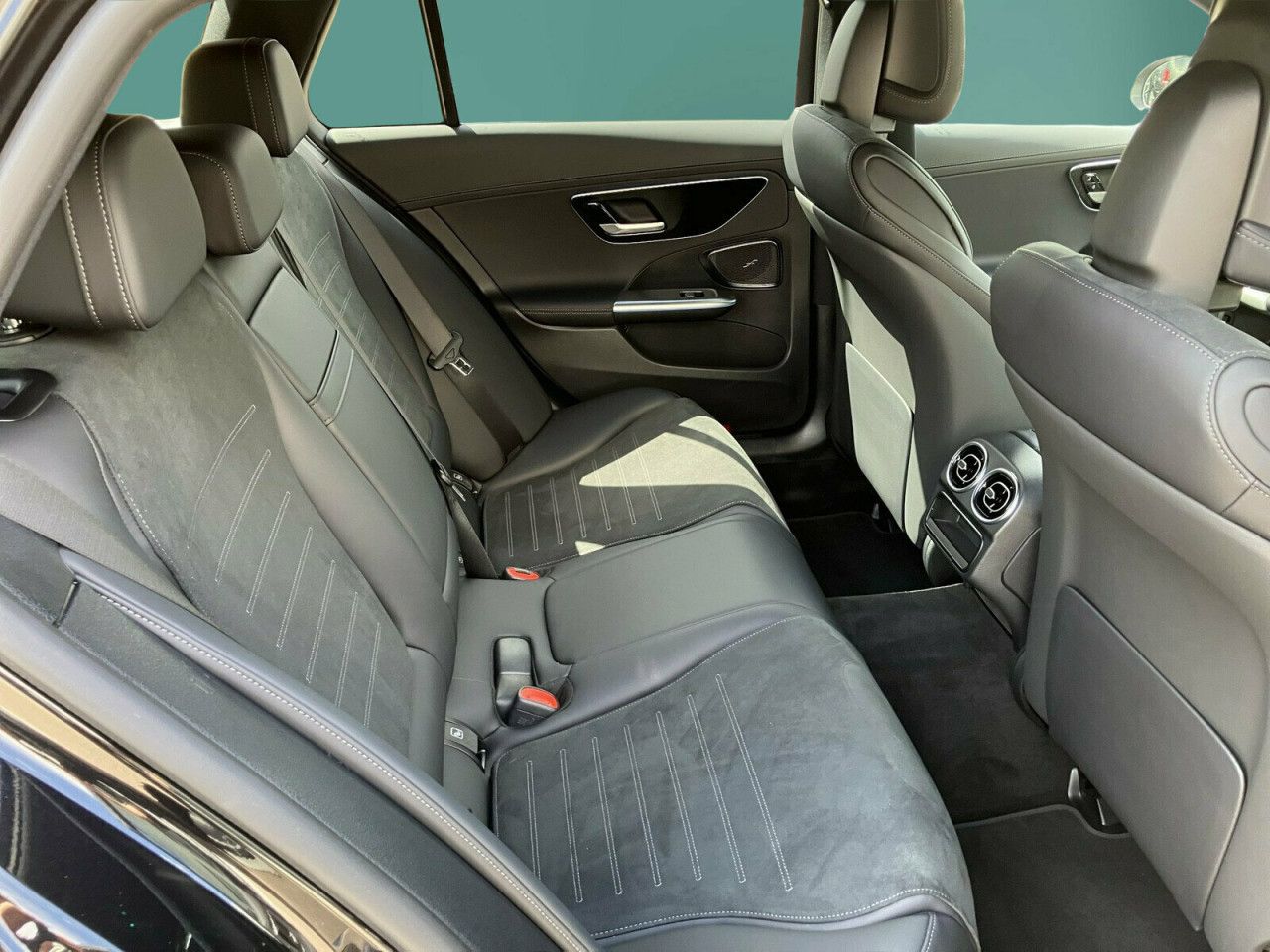Mercedes-Benz C-Klasse – Bild 12