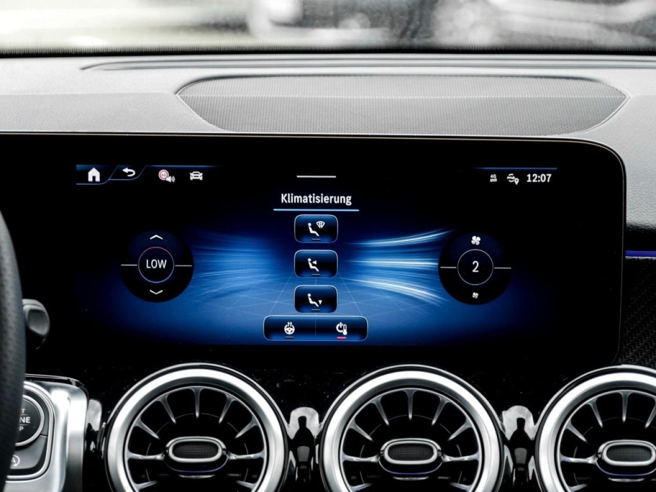 Mercedes-Benz GLB – Bild 8