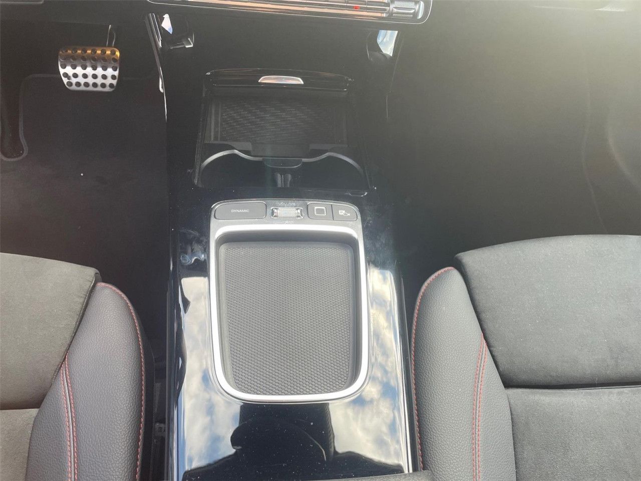 Fahrzeugbild 24 / 30