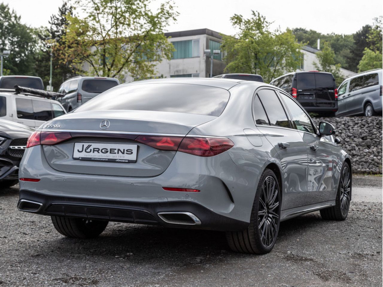 Mercedes-Benz E-Klasse – Bild 3