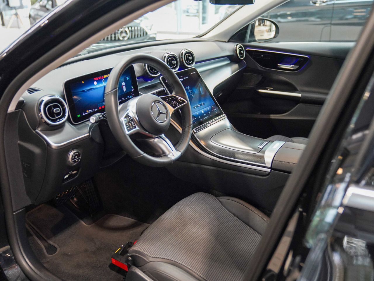 Mercedes-Benz C-Klasse – Bild 15