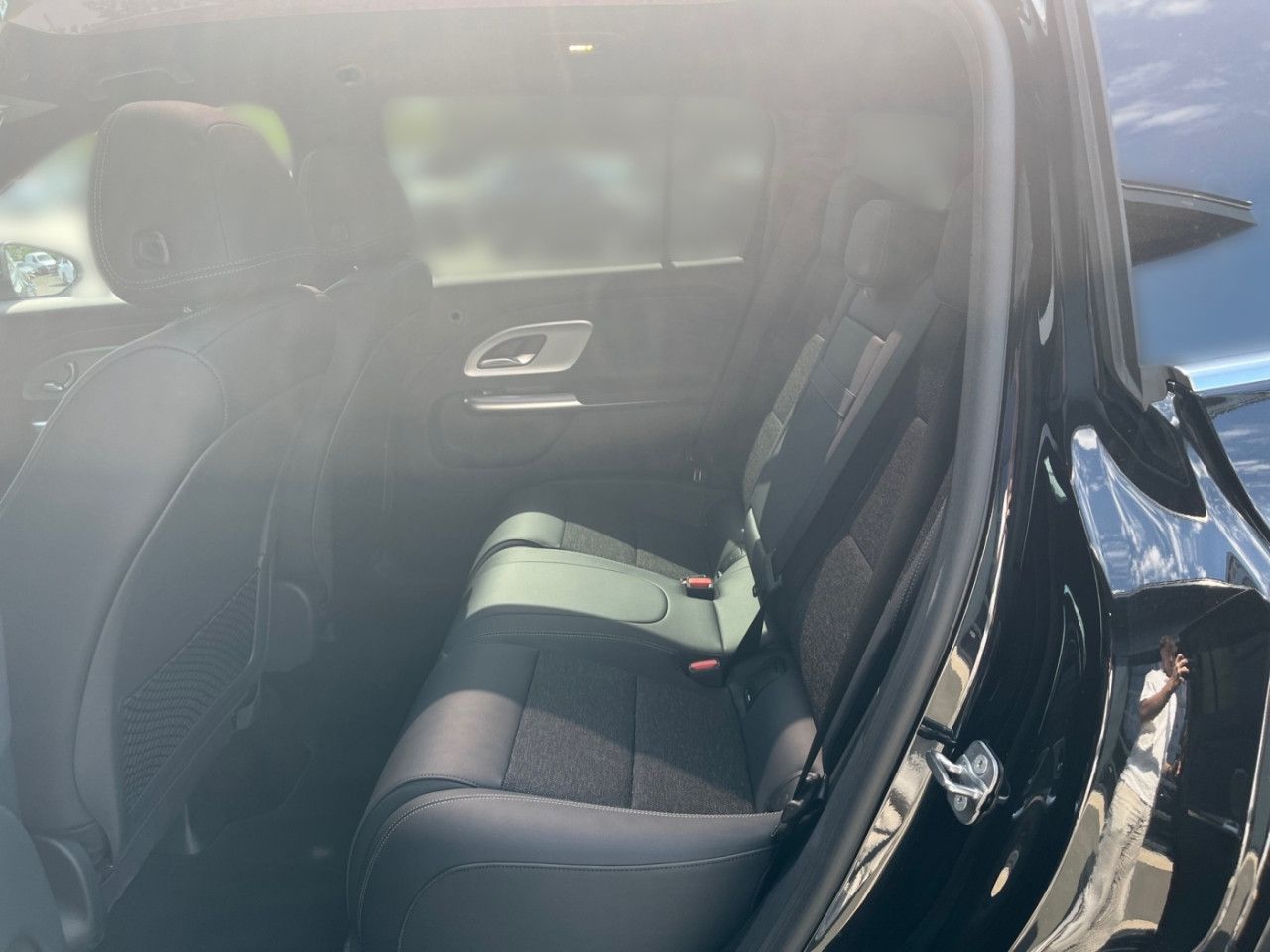 Mercedes-Benz GLB – Bild 8
