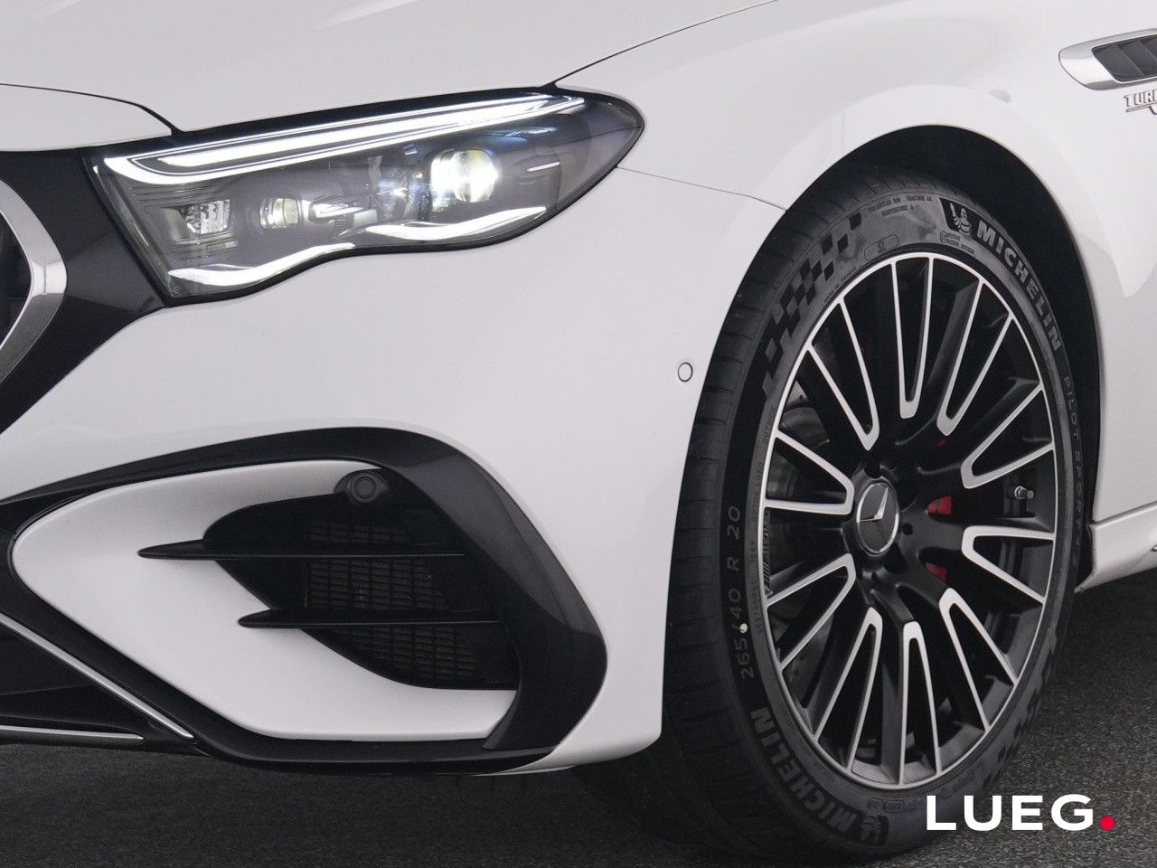 Mercedes-Benz E-Klasse – Bild 8