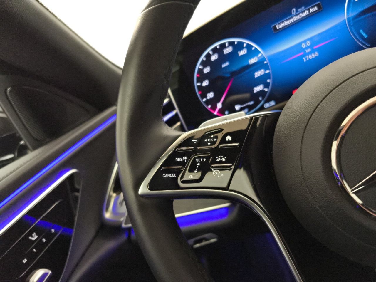 Mercedes-Benz E-Klasse – Bild 18
