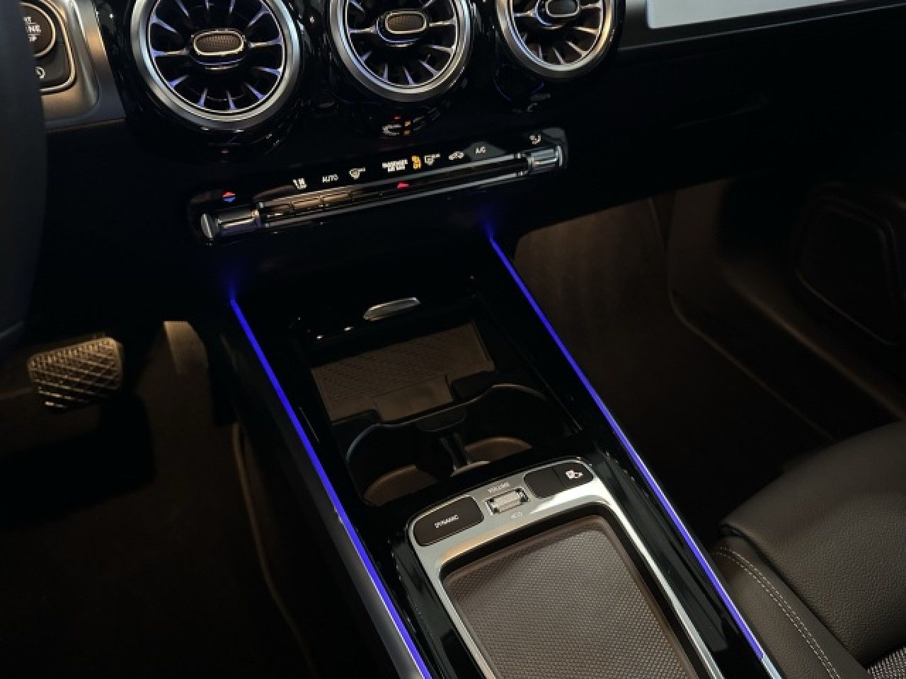 Mercedes-Benz GLB – Bild 13