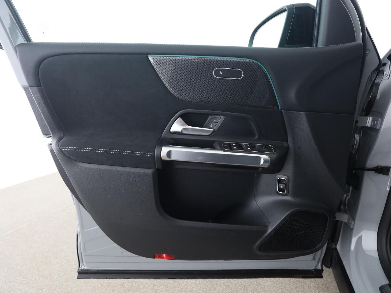 Mercedes-Benz GLB – Bild 12