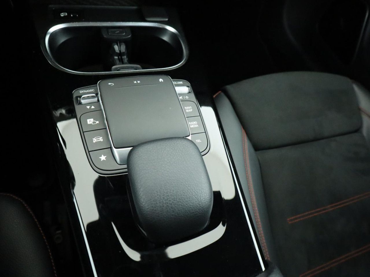 Fahrzeugbild 15 / 25