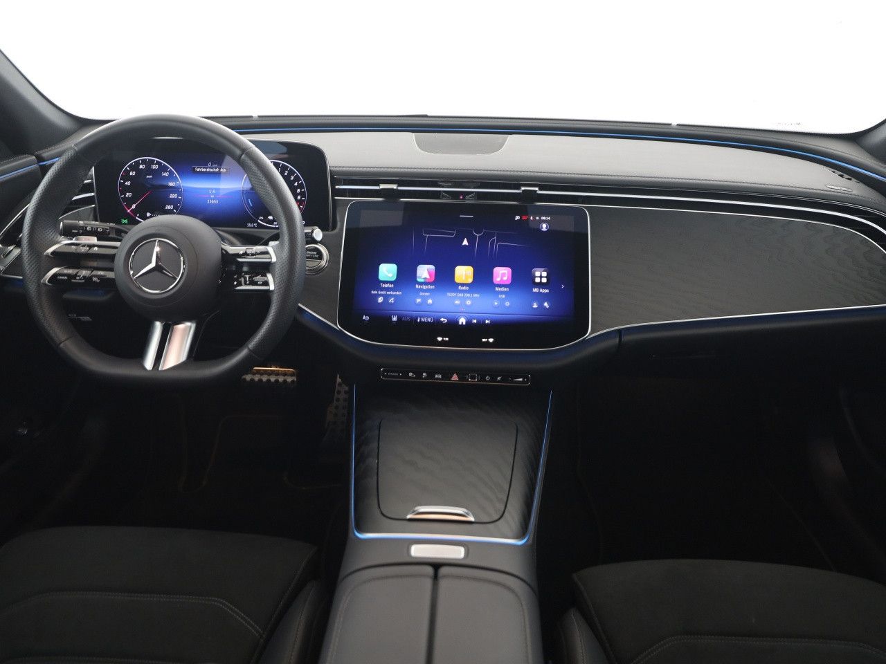 Mercedes-Benz E-Klasse – Bild 11