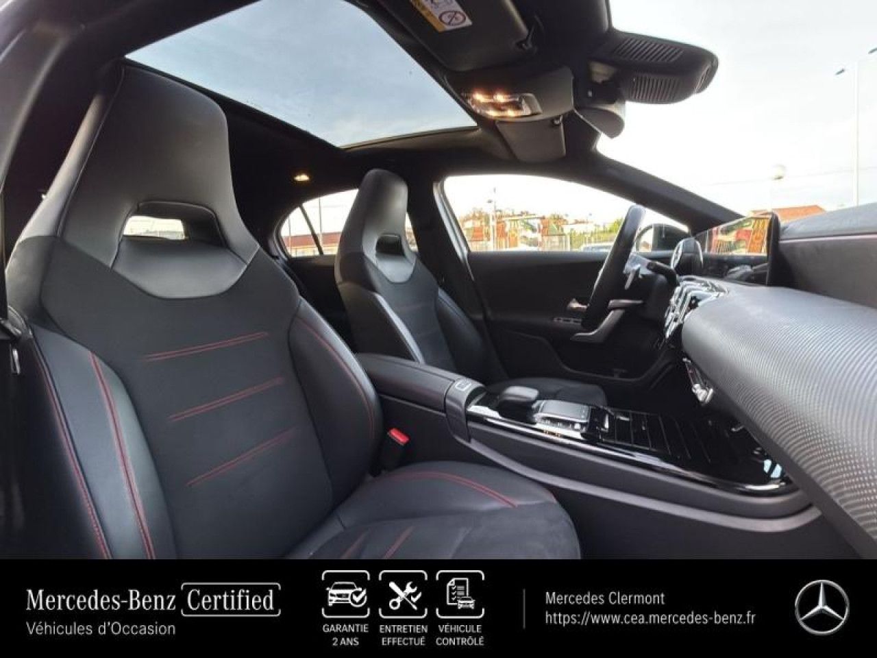 Photo du v&eacute;hicule 15 / 18