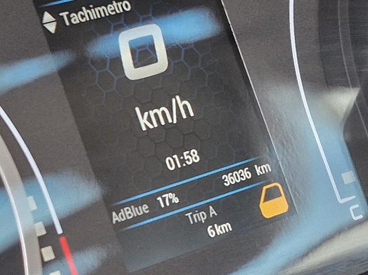 Vehicle image 6 / 7