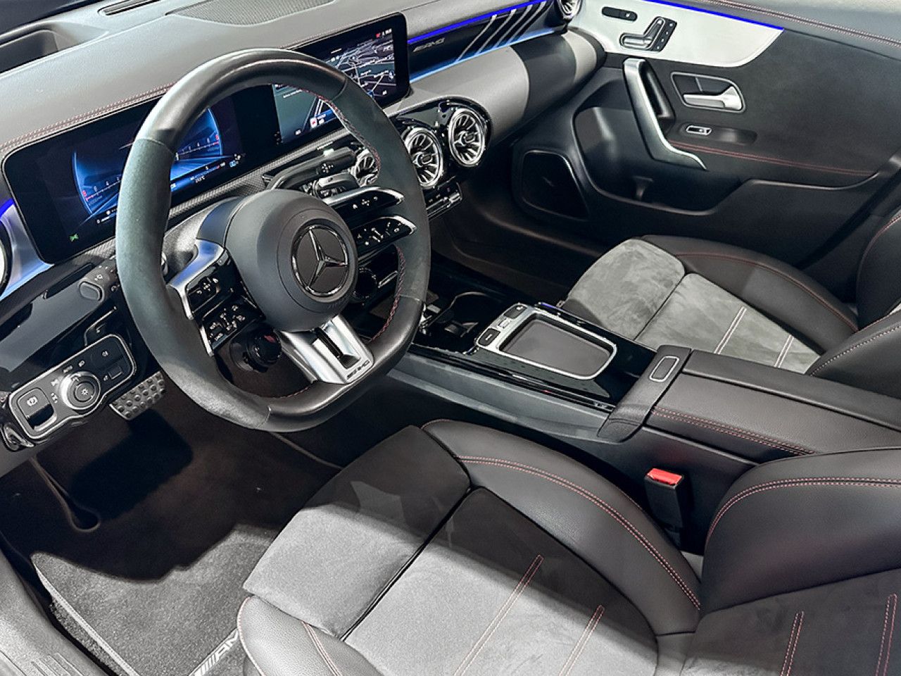 Fahrzeugbild 10 / 16