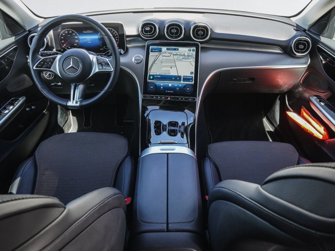 Mercedes-Benz C-Klasse – Bild 9