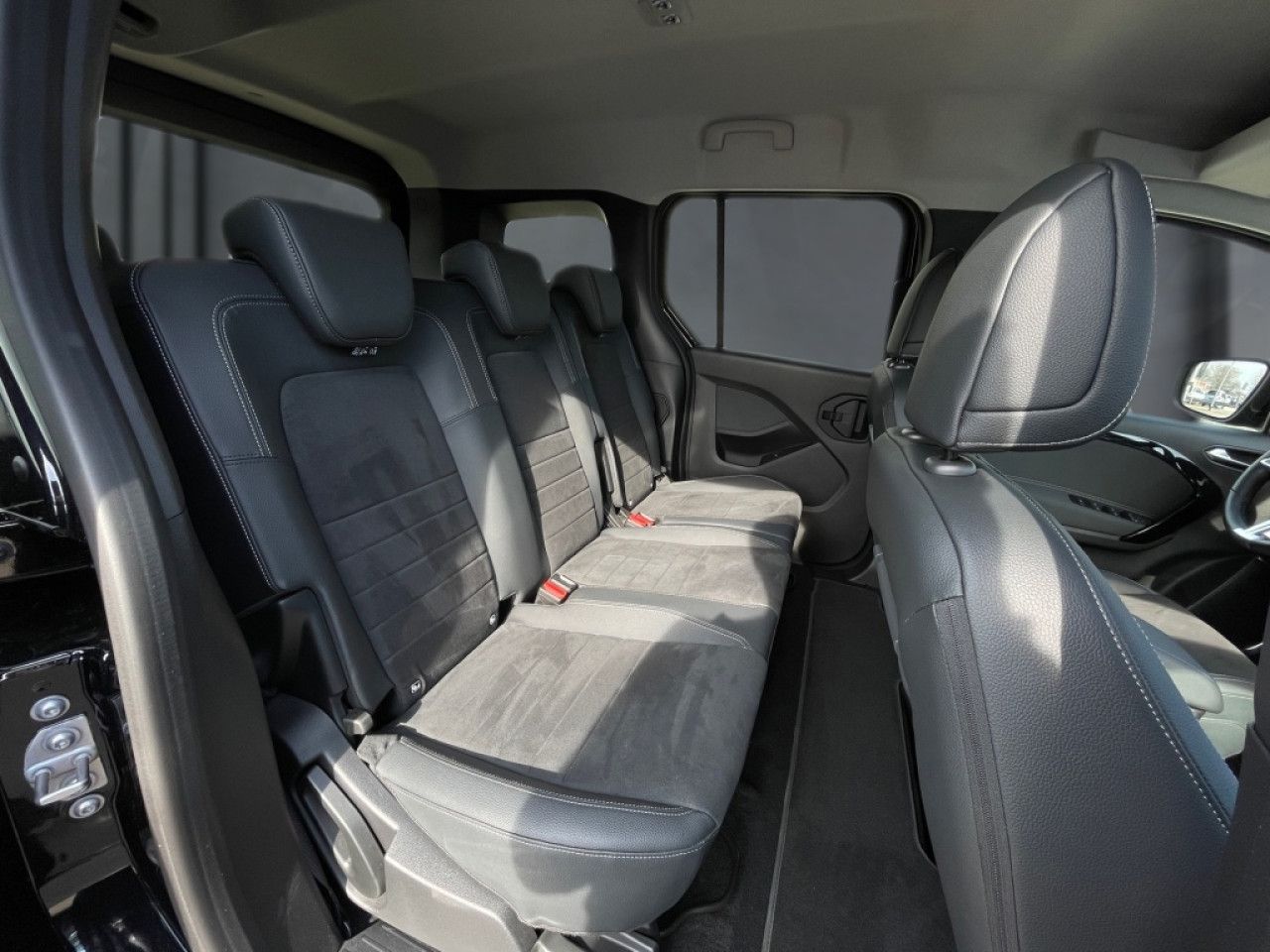 Fahrzeugbild 13 / 19