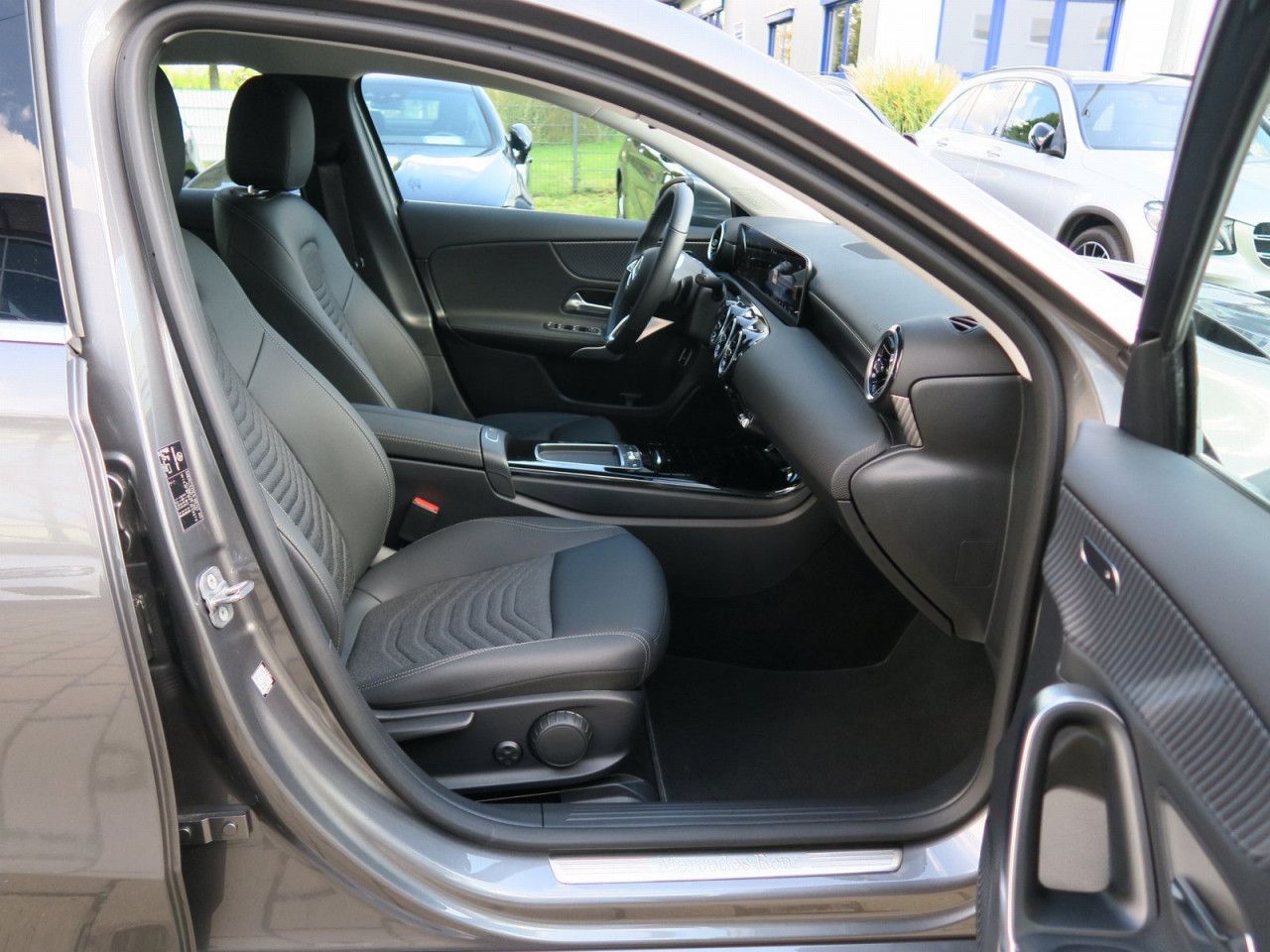 Mercedes-Benz A-Klasse – Bild 8