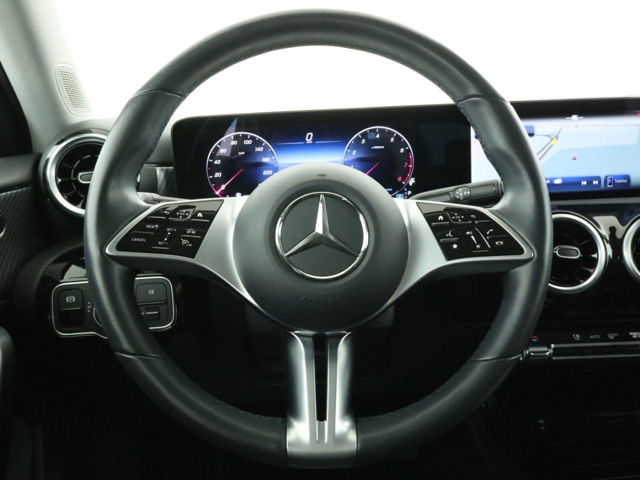 Mercedes-Benz A-Klasse – Bild 11