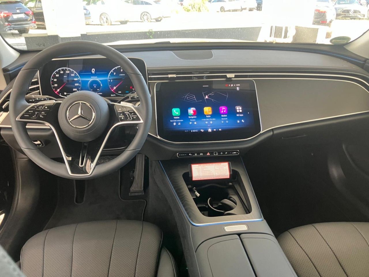 Mercedes-Benz E-Klasse – Bild 11
