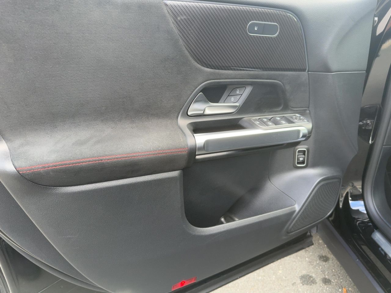 Mercedes-Benz GLB – Bild 11