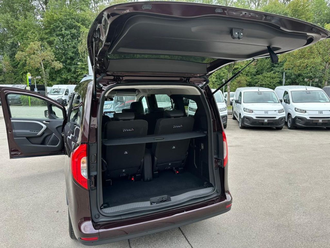 Mercedes-Benz EQT – Bild 15