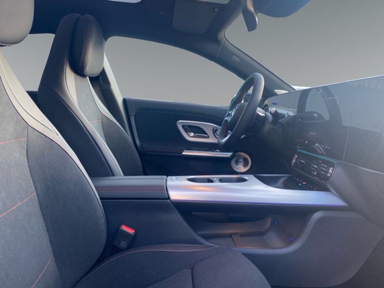 Photo du v&eacute;hicule 13 / 18