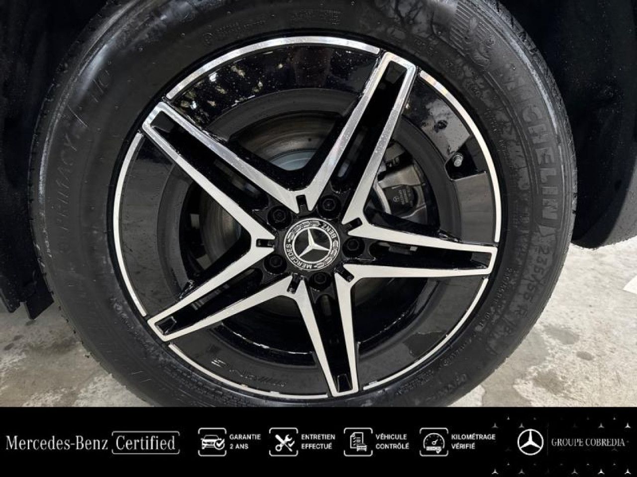 Photo du v&eacute;hicule 16 / 18