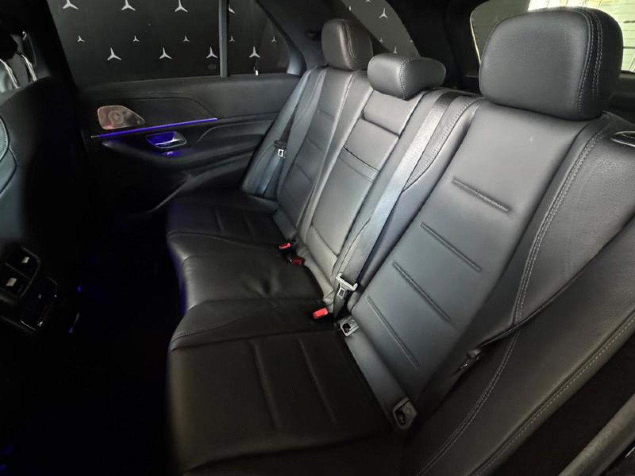 Photo du v&eacute;hicule 12 / 18