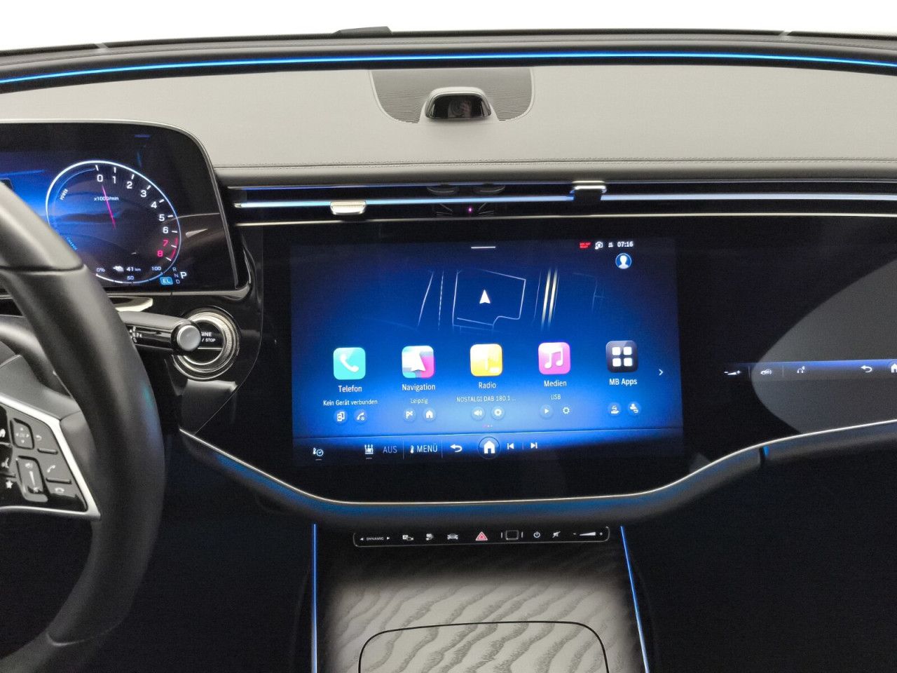 Mercedes-Benz E-Klasse – Bild 15