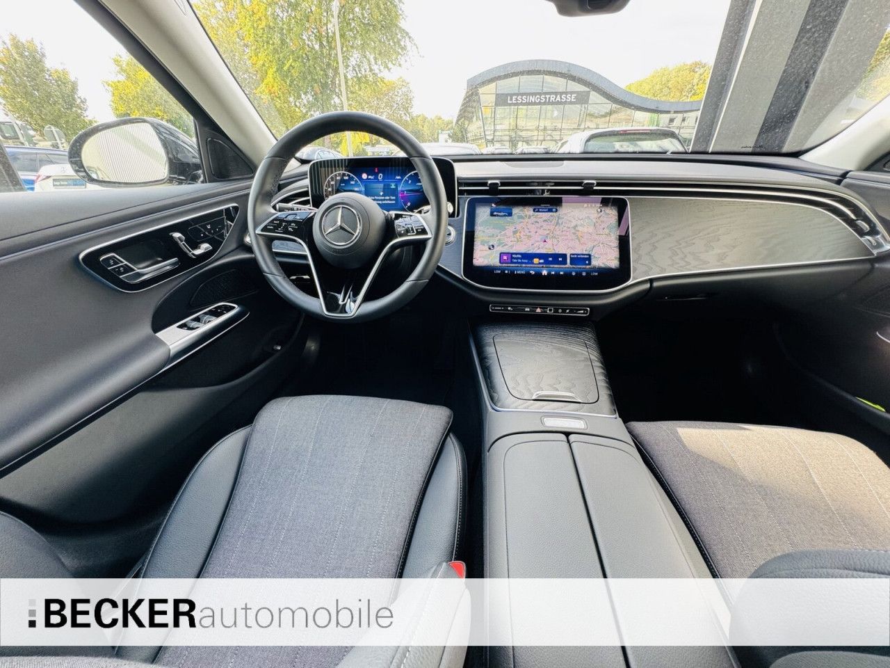 Mercedes-Benz E-Klasse – Bild 17