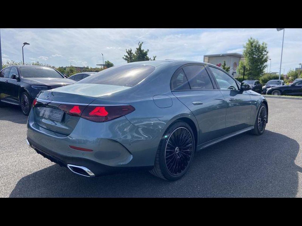 Photo du v&eacute;hicule 2 / 18