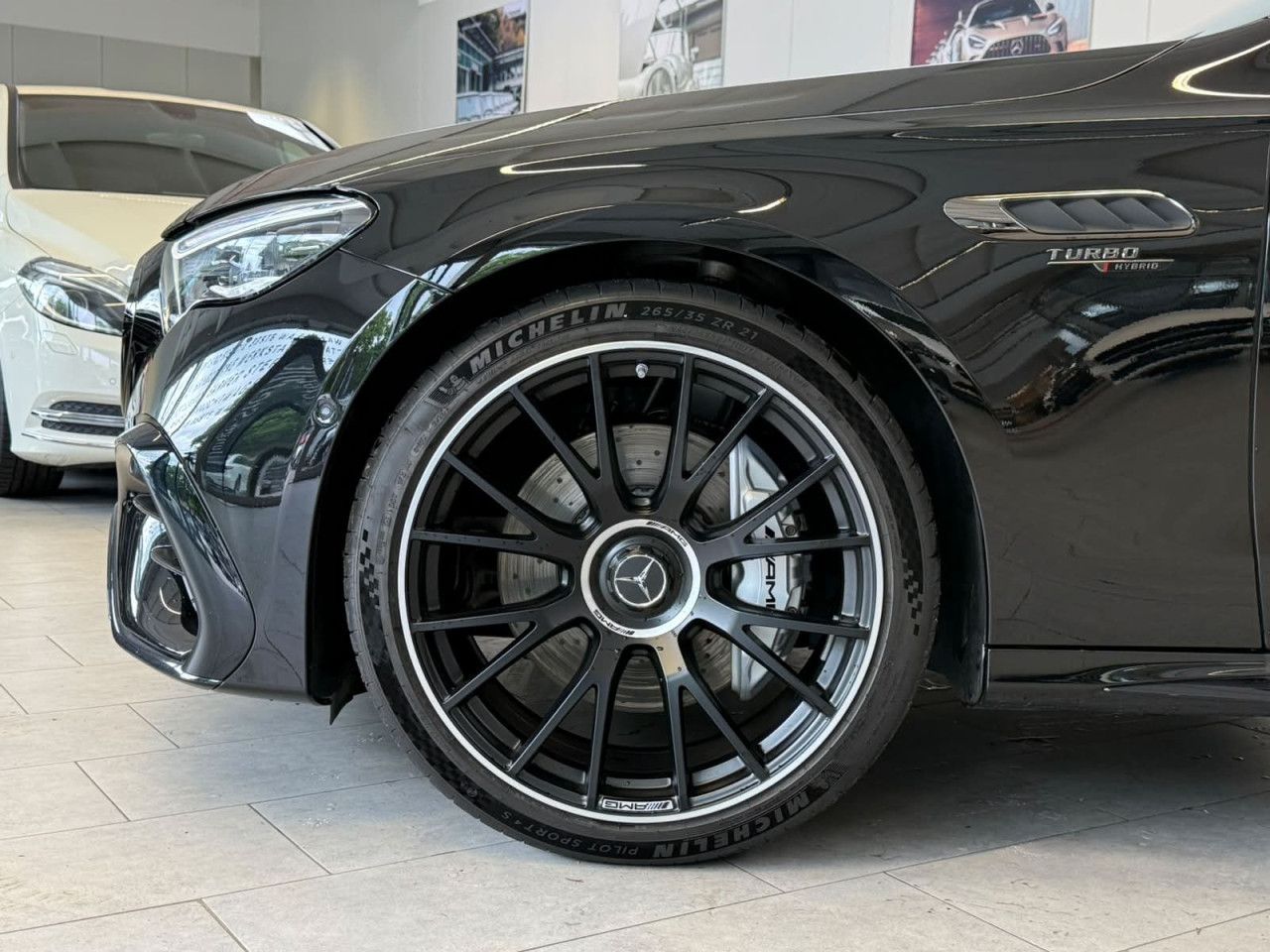 Mercedes-Benz E-Klasse – Bild 12