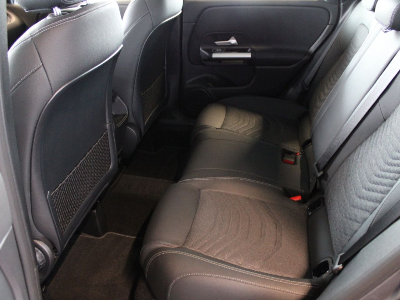 Fahrzeugbild 10 / 15