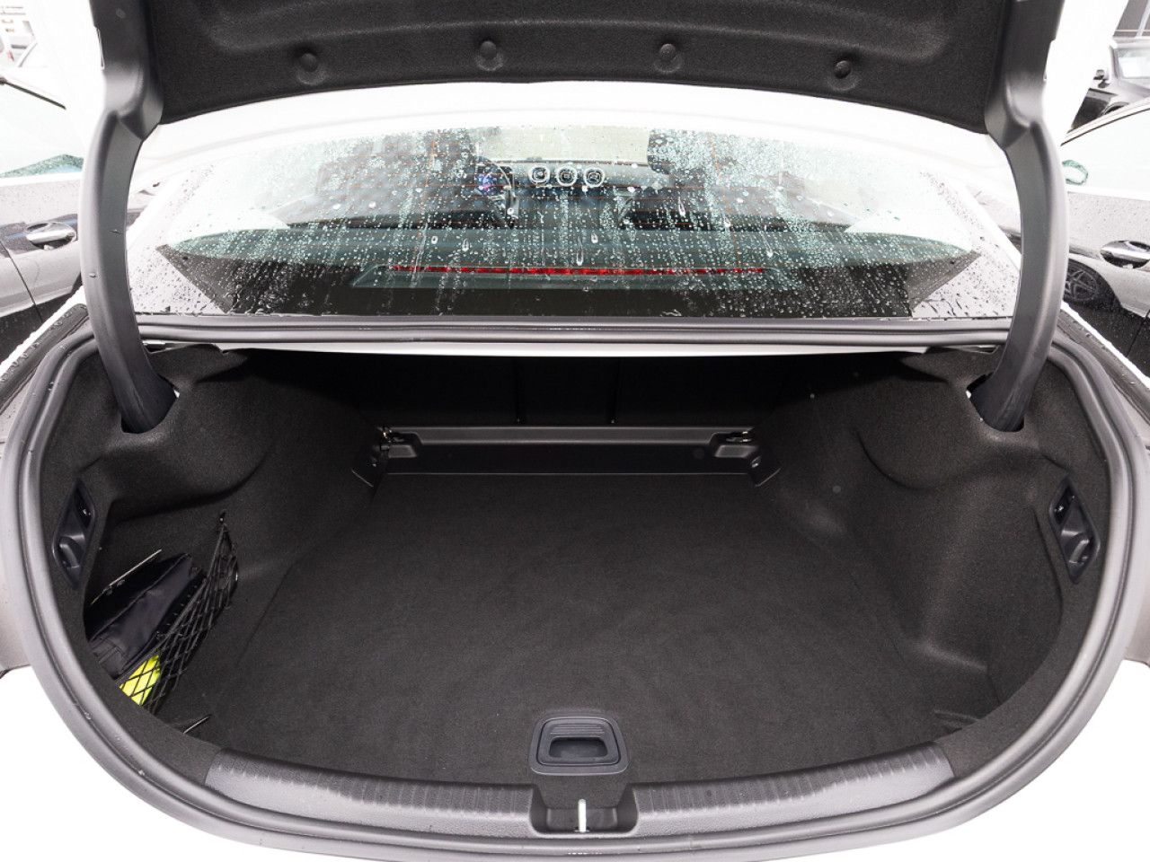 Mercedes-Benz C-Klasse – Bild 12