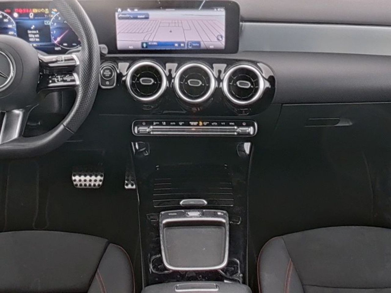 Fahrzeugbild 4 / 9