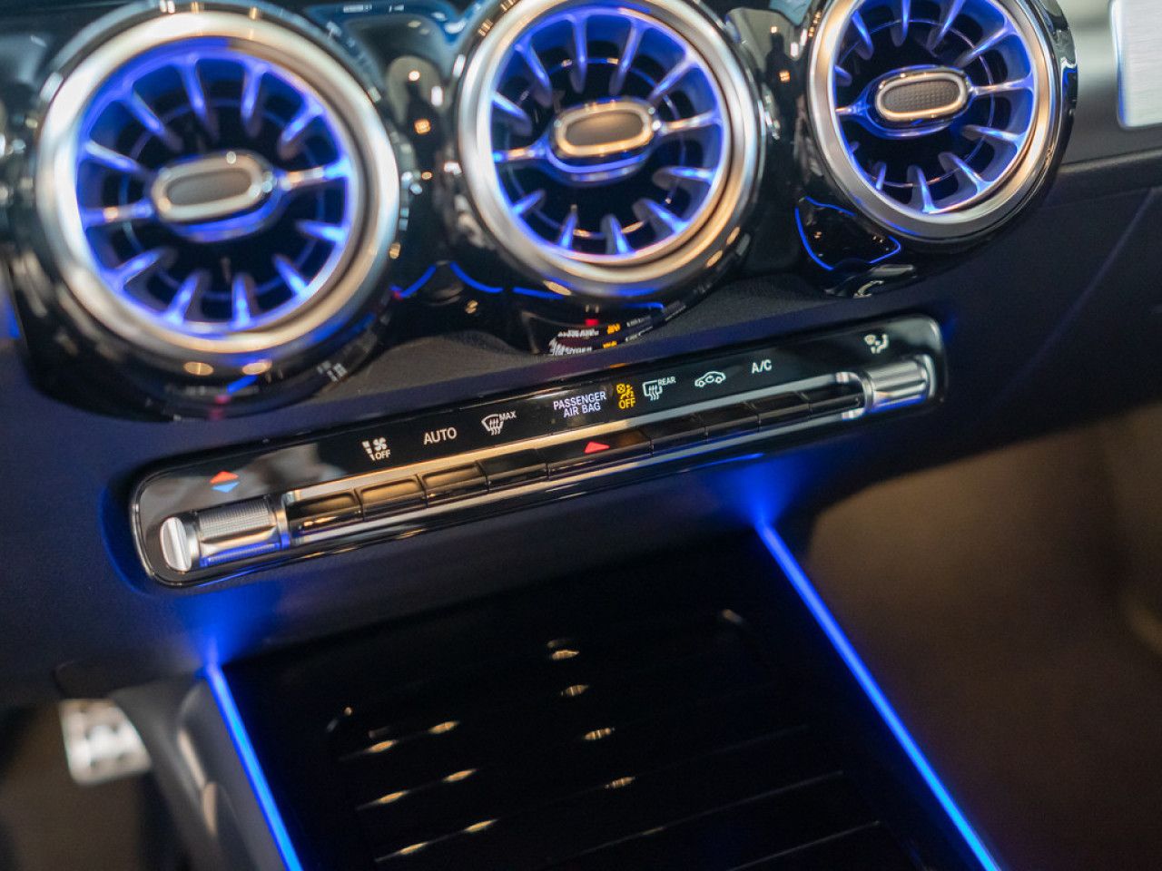 Mercedes-Benz GLB – Bild 12