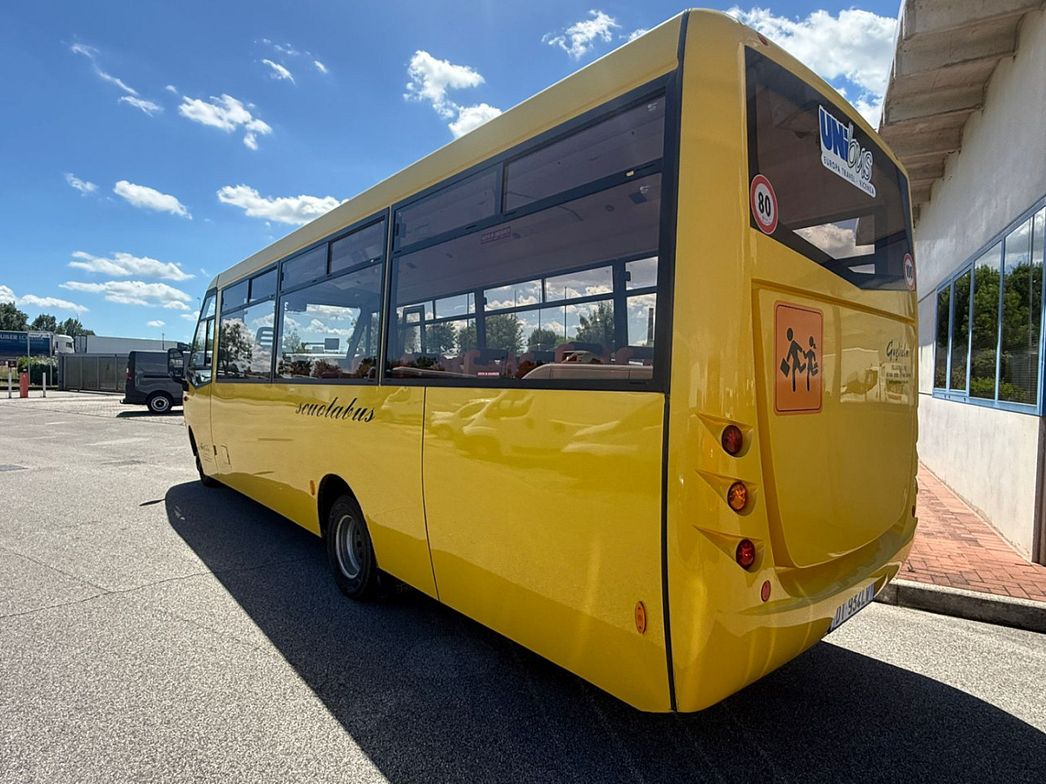 IVECO | 65C18 CACCIAMALI