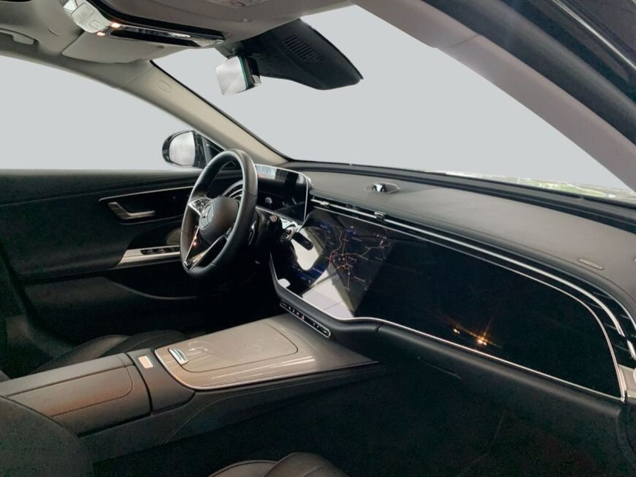 Mercedes-Benz E-Klasse – Bild 15