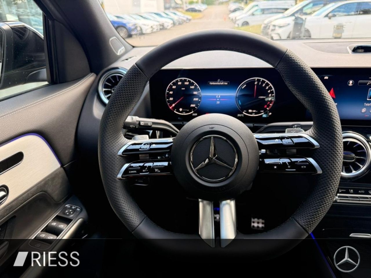 Mercedes-Benz GLA – Bild 11