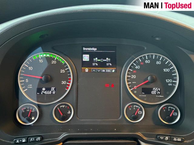 MAN TGL 8.220 4X2 BL Caja 18
