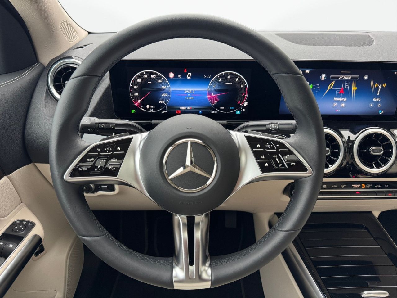 Zdjęcie pojazdu 14 / 23